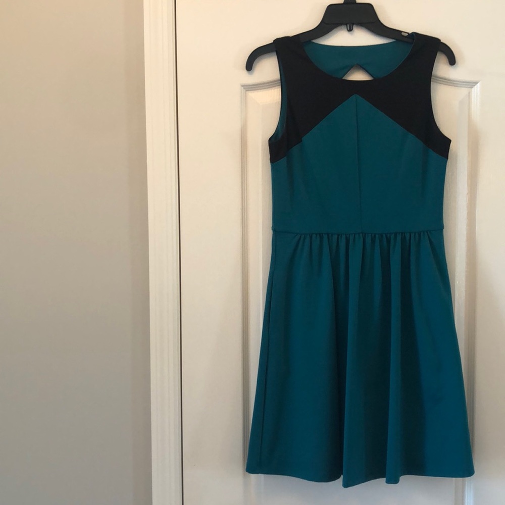 Jessica Simpson dress